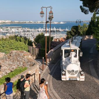 Train in Cannes Suquet